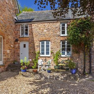 East Harwood Farm Cottage Майнхед Exterior photo