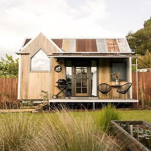 Rustic Tiny House Cottage Джамберу Exterior photo
