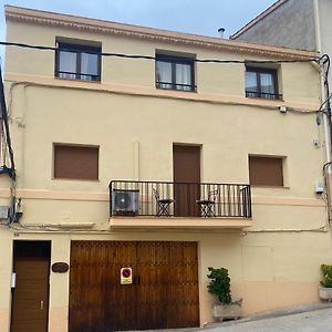 Апартаменты Cal Pintabotes - Apartamento Nuevo En Camarasa Exterior photo