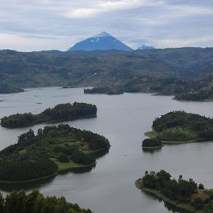 Отель Bunyonyi View Kabale Exterior photo