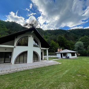 Villa Duboka Бугойно Exterior photo