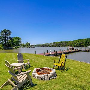 Waterfront Cambridge Home Pool And Dock! Exterior photo