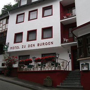 Hotel Zu Den Burgen Камп-Борнхофен Exterior photo