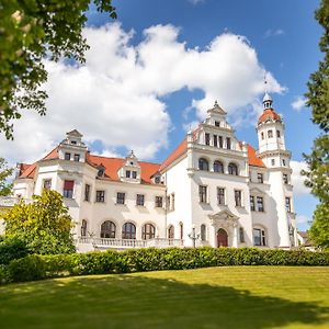 Апартаменты Schloss Gross Luesewitz Gross Lusewitz Exterior photo