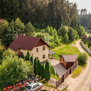 Вилла Casa Georgea Сэчеле Exterior photo