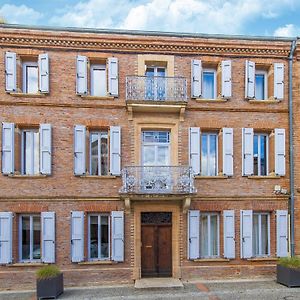 Вилла Mansion With Swimming Pool Buzet-sur-Tarn Exterior photo