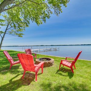 Lakefront Michigan Cottage With Grill, Dock And Kayaks Кадиллак Exterior photo