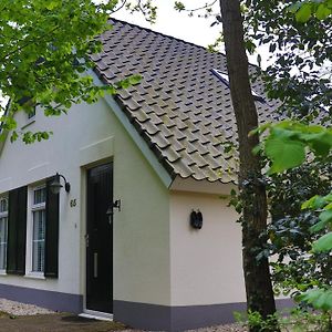 Отель Vakantiehuis De Witte Bergen IJhorst Exterior photo