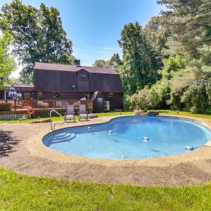 Вилла Spacious East Haddam Retreat With Private Pool! Exterior photo