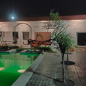 Вилла Espace Vert Avec Logement Familial Et Piscine Privee Terrasse Сафи Exterior photo