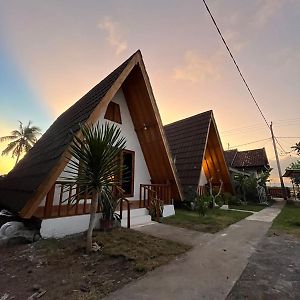 Jepun Homestay Surf Point Бумбанг Exterior photo