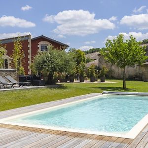 Вилла Le Bijou Piscine, Massage Et Spa Gauriaguet Exterior photo