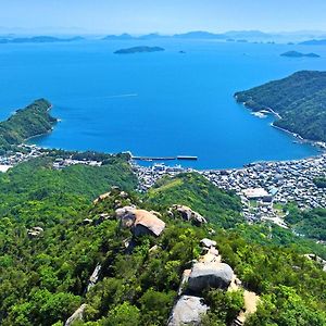 Вилла Tiny House Zen 倉橋島 Куре Exterior photo