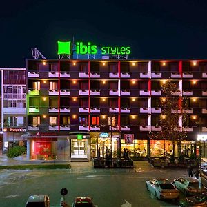 Отель Ibis Styles Pitesti Arges Exterior photo