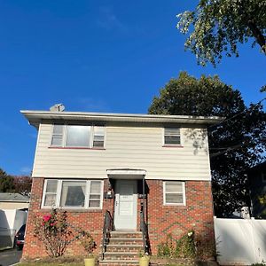 Cozy Home Near Downtown Rahway Рауэй Exterior photo
