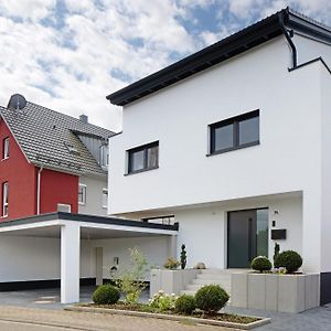 Schones Apartment Am Kaiserstuhl Балинген Exterior photo