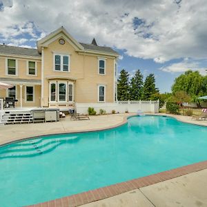 Вилла Modesto Mansion On 2 Acres - Great For Families! Exterior photo