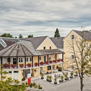 Отель Kapellerhof Stadl-Paura Exterior photo