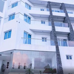 Samana Suites Hotel By Croma Exterior photo