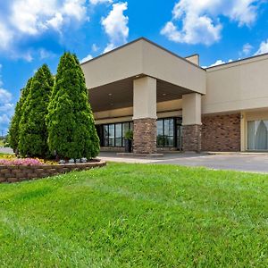 Best Western State Fair Inn Седалия Exterior photo