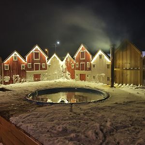 Апарт отель Batsfjord Rorbuer Exterior photo