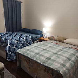 Double Queen Room 6 Minutes Walk To Penn Station Nyc Ewr Джерси-Сити Exterior photo