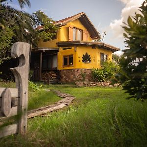 Вилла La Casa De Los Manzanos Айгуа Exterior photo