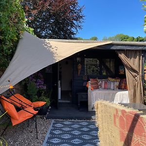 Отель Cromford Garden Glamping Hut Peak District Exterior photo