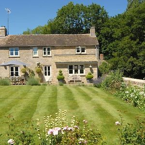 Beautiful Cotswolds House In Stunning Village, Sleeps 10 Сайренстер Exterior photo