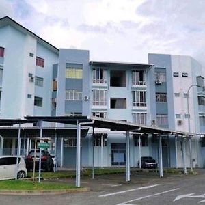 Апартаменты Delta Heights Penampang Кота-Кинабалу Exterior photo