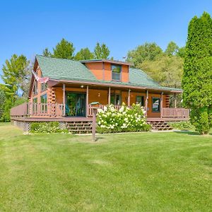 Вилла Michigan Cabin With On-Site Fishing Pond And Deck Mio Exterior photo