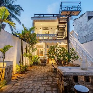 Отель Secret Beach Talpe Galle Exterior photo