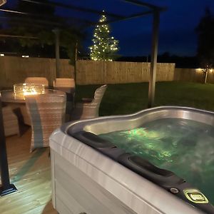 Вилла Wisteria Barn Hot Tub Holidays In The Cotswolds Badsey Exterior photo