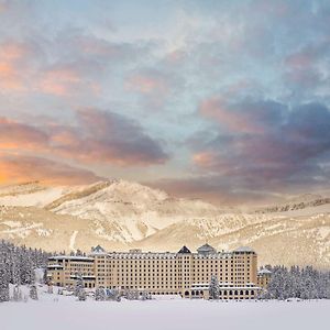 Отель Fairmont Chateau Лейк-Луиз Exterior photo