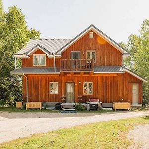 Вилла Charming Rustic Chalet On Lac Marie Louise Lac-Saint-Paul Exterior photo