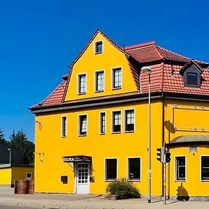 Ikura Hotel Self-Check-In Лютерштадт-Айслебен Exterior photo