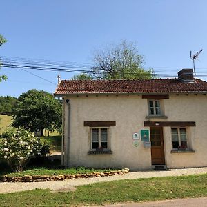 Вилла Charmante Maison Bio Avec Jardin Pres Du Lac De La Liez - Fr-1-611-15 Orbigny-au-Val Exterior photo