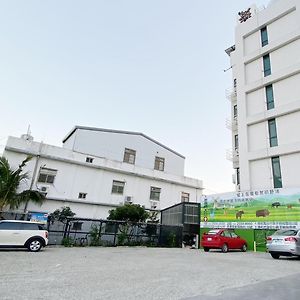 Wind Natural Parent-Child Inn Хоули Exterior photo