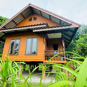 Апартаменты Cheriya Bungalow Ban Laem Sai Exterior photo