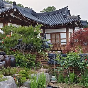 Отель Boseong Greenery Hanok Pension Exterior photo