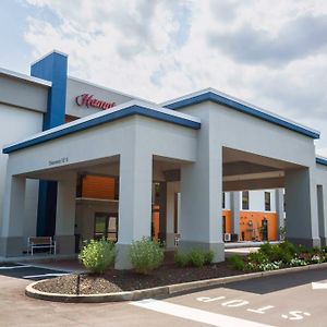 Hampton Inn Ист-Виндзор Exterior photo