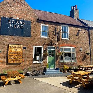 Отель Boars Head Лаут Exterior photo