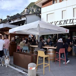 Al Benvenuto Hotel & Restaurant Тольмедзо Exterior photo