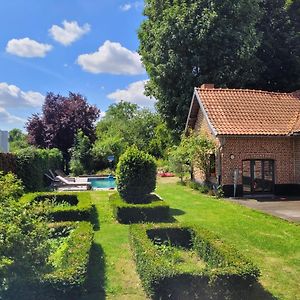 Вилла Ferme De Caractere Avec Piscine Et Cheminee Sainghin-en-Melantois Exterior photo