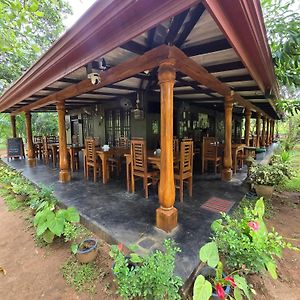 Wilpattu Homestay By Ceylon Exterior photo