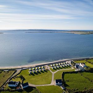 Отель Aran Islands Camping & Glamping Kilronan  Exterior photo