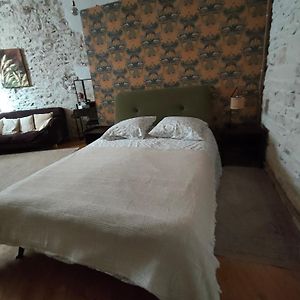 Bed and Breakfast Chamade En Beaujolais Анс Exterior photo