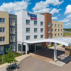 Fairfield Inn & Suites By Marriott Монктон Exterior photo