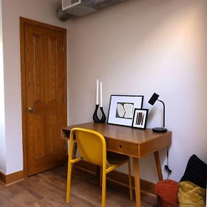 Апартаменты Charming And Cozy Studio In Dt Нортфилд Exterior photo