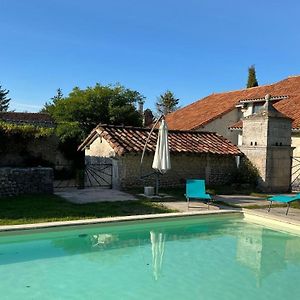 Вилла Grande Maison Restauree Avec Piscine Privative, Au Coeur De La Campagne Du Perigord Vert - Fr-1-616-304 Saint-Paul-Lizonne Exterior photo